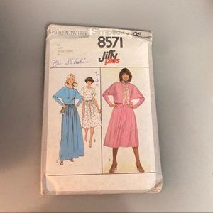 Vintage 1978 Simplicity 8571 Jiffy Plus Dress